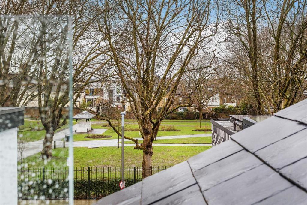 Luxurious Hidden Gem In Wandsworth Apartment London Bagian luar foto