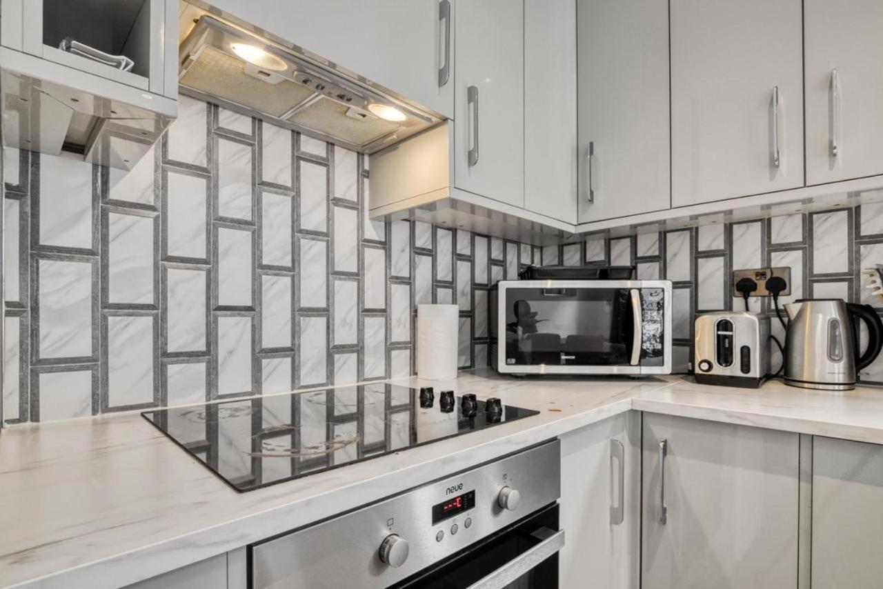 Luxurious Hidden Gem In Wandsworth Apartment London Bagian luar foto