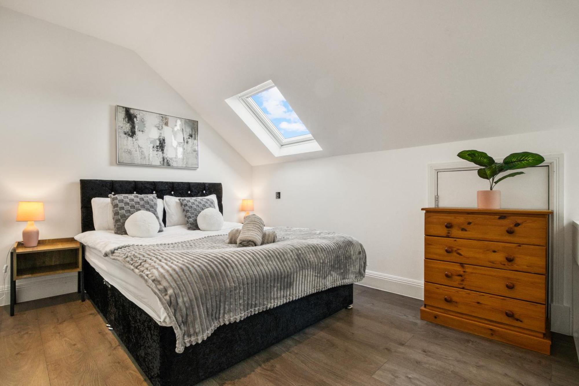 Luxurious Hidden Gem In Wandsworth Apartment London Bagian luar foto
