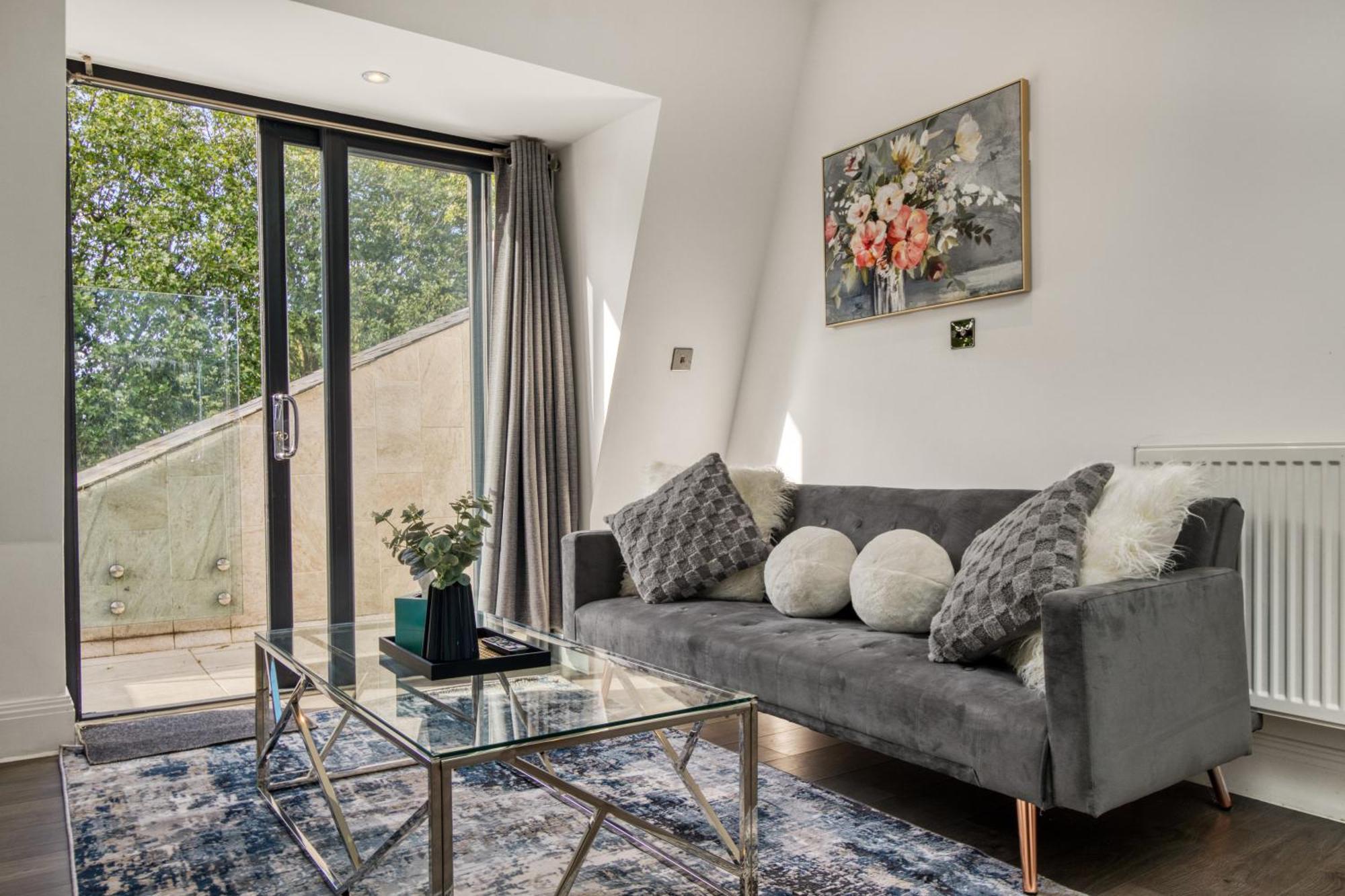 Luxurious Hidden Gem In Wandsworth Apartment London Bagian luar foto